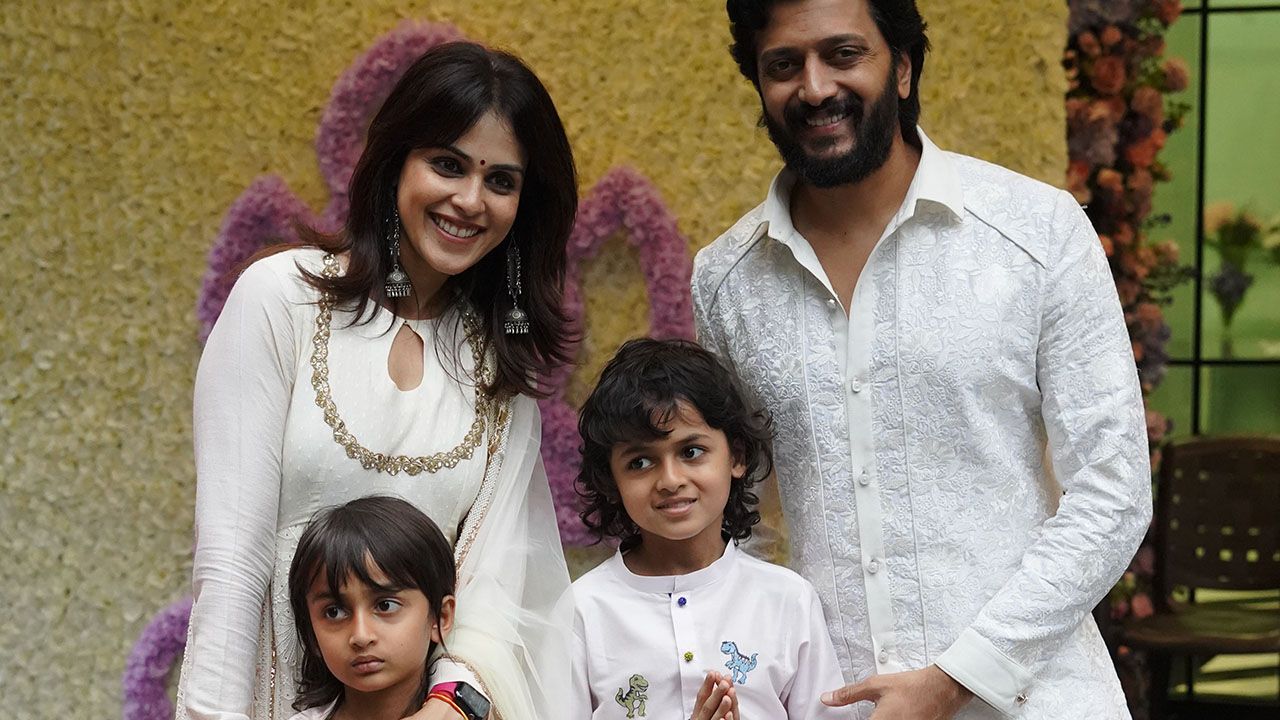 Ritesh Deshmukh With Wife Genelia, Vicky Kaushal With Wife Katrina Kaif, Isabelle Kaif, Deanne Panday At Arpita Khan's Ganpati Celebration