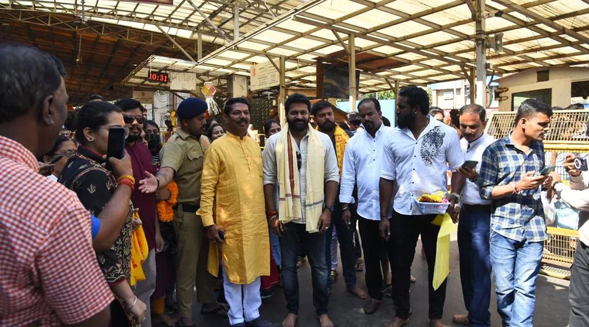 ‘Kantara’ fame actor Rishab Shetty took blessing from the Siddhivinayak in Mumbai