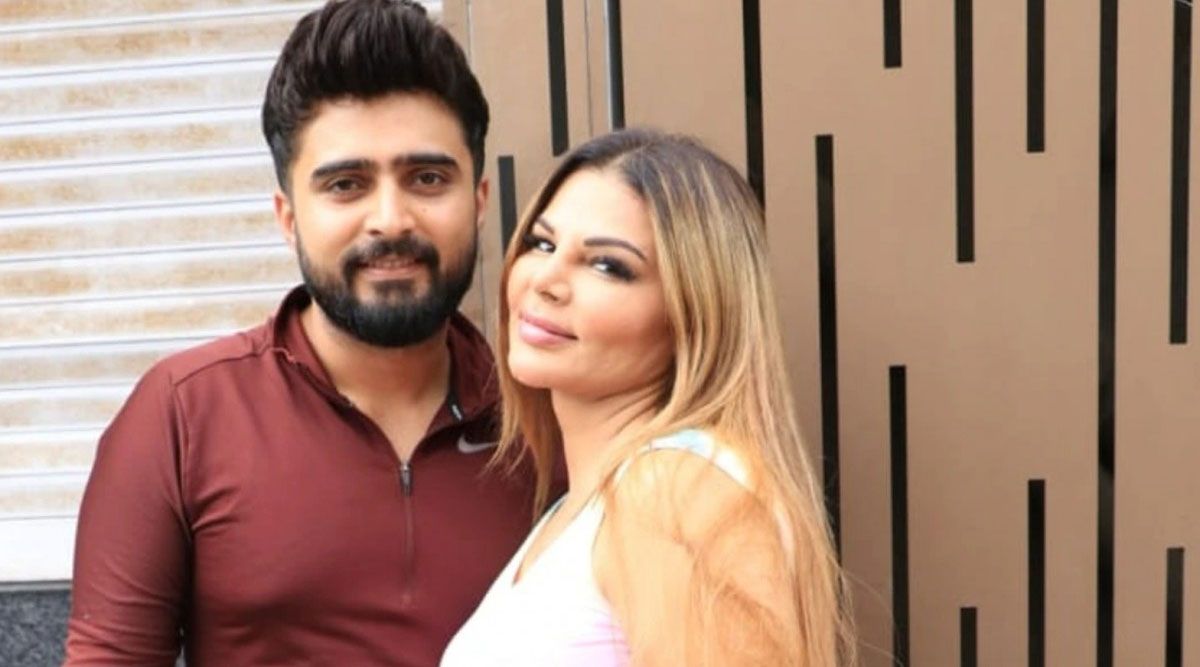 Rakhi Sawant CONFIRMS Giving Divorce To Husband Adil Durrani (Details Inside)