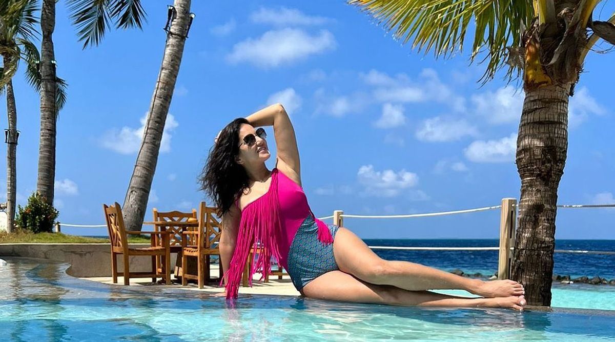 Sunny Leone flaunts her hot swimwear look in sun kissed pictures