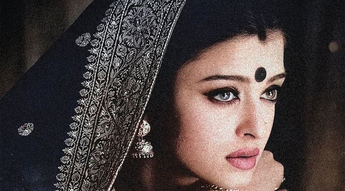 Aishwarya Rai Bachchan shares a still of her character Paro as Devdas clocks 20 years