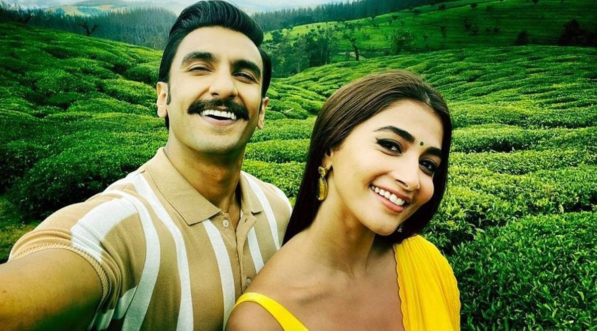 Ranveer Singh posts a picture with Cirkus co-star Pooja Hegde