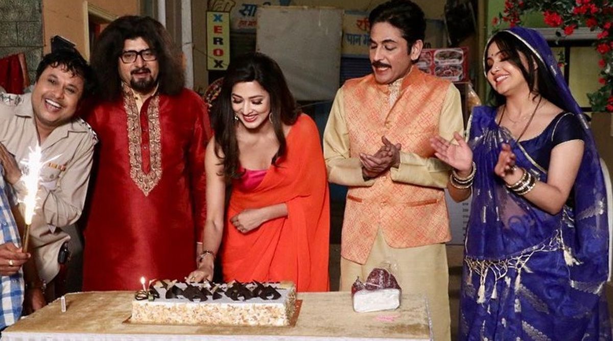 Vidisha Srivastava rings in her birthday on the sets of Bhabiji Ghar Par Hai