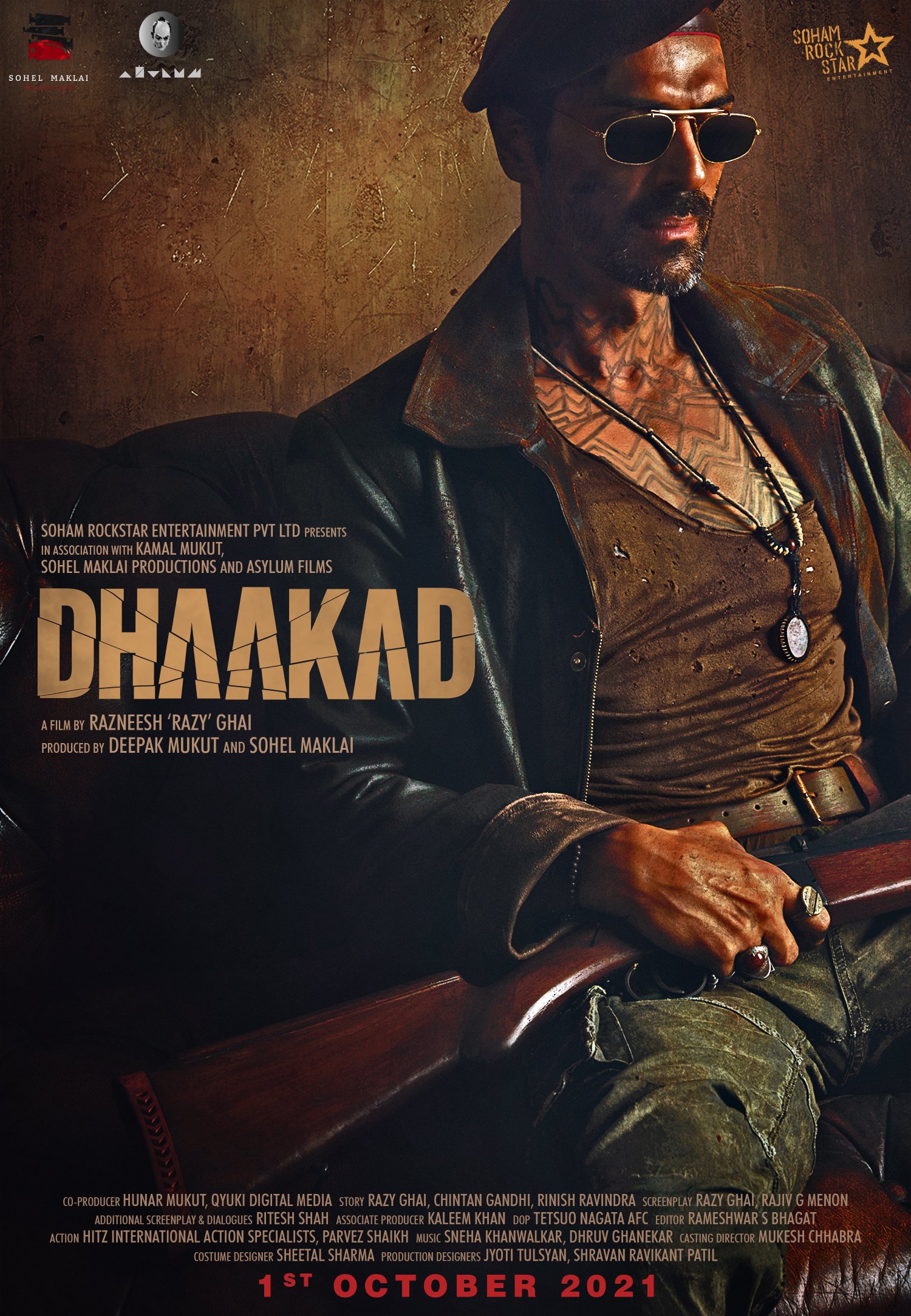 Dhaakad Poster ~ Dhaakad Movie Blazing Poster Of Kangana Ranaut With