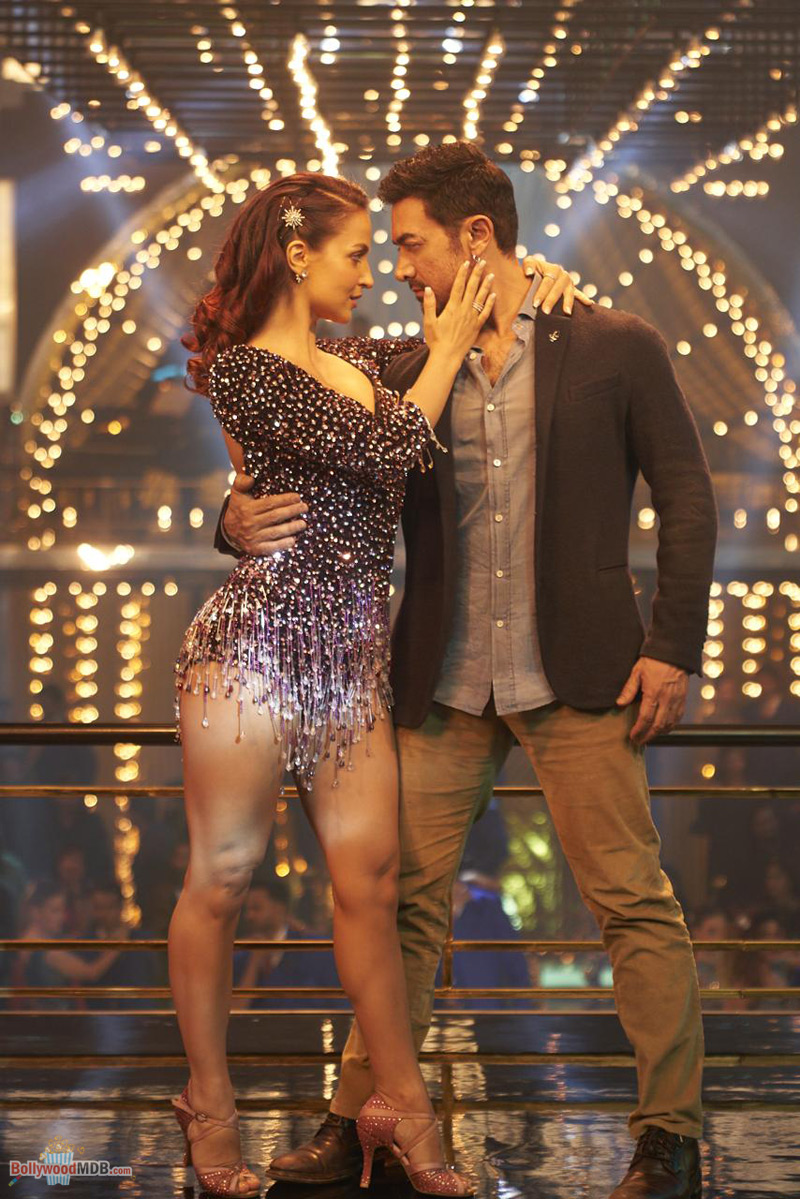 Koi Jaane Na (2021) Movie HD Still | Image - 1 - BollywoodMDB