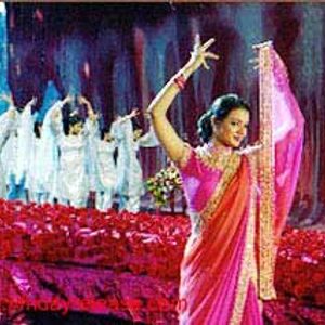 Dil Pardesi Ho Gayaa Still