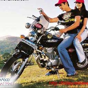 Uuf Kya Jaadoo Mohabbat Hai..! Still