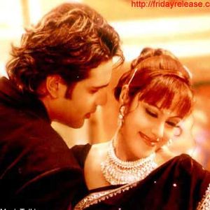 Hum Tum Aur Mom Still