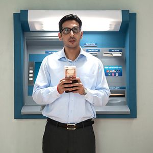 Sharafat Gayi Tel Lene Still