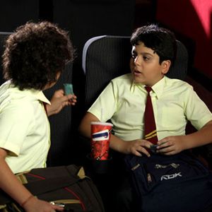 Chal Pichchur Banate Hain Still