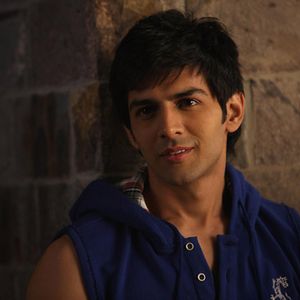 Akaash Vani Still