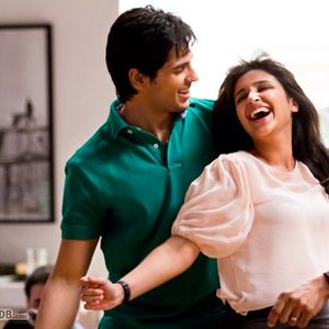 Hasee Toh Phasee Still