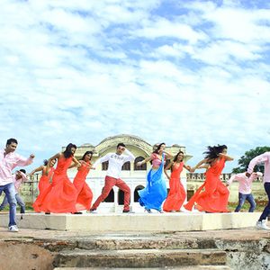 Lucky Kabootar Still