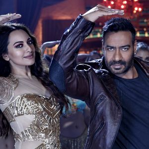 Total Dhamaal Still