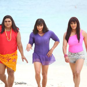Humshakals Still