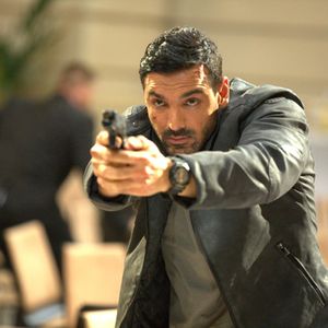 Force 2 Still