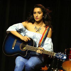 Half Girlfriend Still