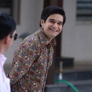 Laali Ki Shaadi Mein Laaddoo Deewana Still