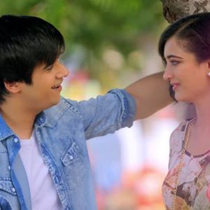 Laali Ki Shaadi Mein Laaddoo Deewana Still