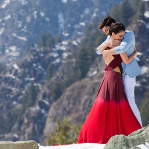 Laali Ki Shaadi Mein Laaddoo Deewana Still