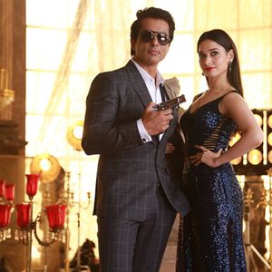 Tutak Tutak Tutiya Still