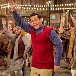 Tubelight Still