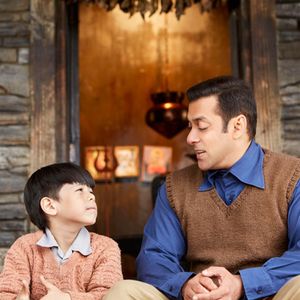 Tubelight Still