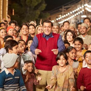 Tubelight Still