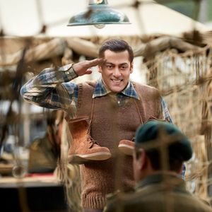 Tubelight Still