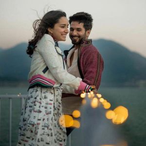 Batti Gul Meter Chalu Still