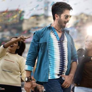 Batti Gul Meter Chalu Still