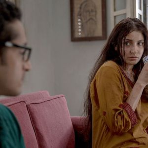 Pari Still