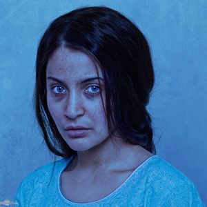 Pari Still