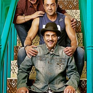 Yamla Pagla Deewana Phir Se Still