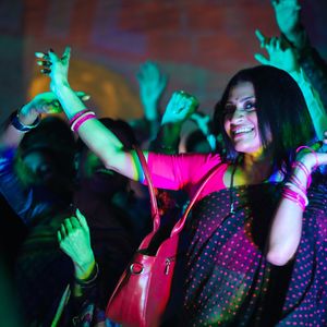 Dolly Kitty Aur Woh Chamakte Sitare Still