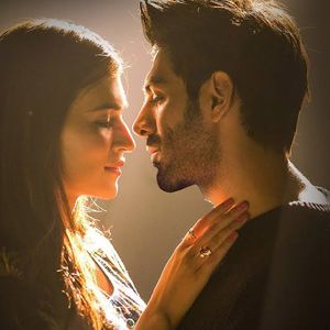 Luka Chuppi Still