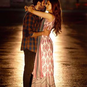 Luka Chuppi Still