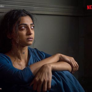 Raat Akeli Hai Still