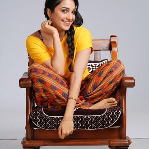 Indoo Ki Jawani Still