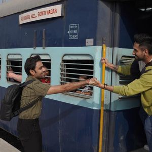 Shubh Mangal Zyada Saavdhan Still