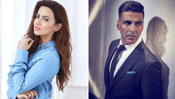 Sana Khan To Essay Akshay Kumar S Girlfriend In Toilet Ek Prem Katha sana khan to essay akshay kumar s