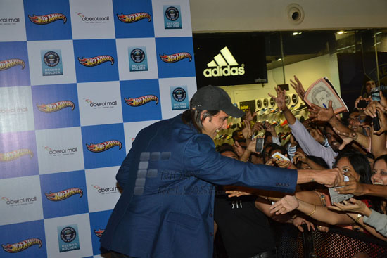 adidas oberoi mall