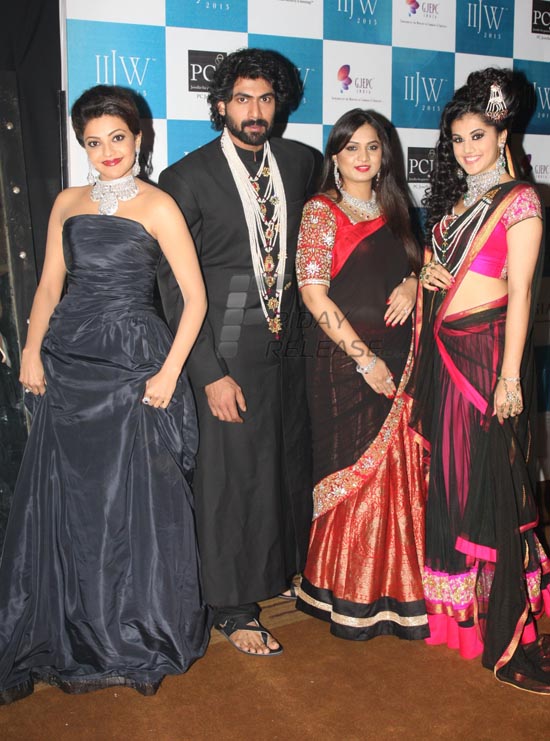 kajal agarwal ramp walk photos kajal agarwal ramp walk photos