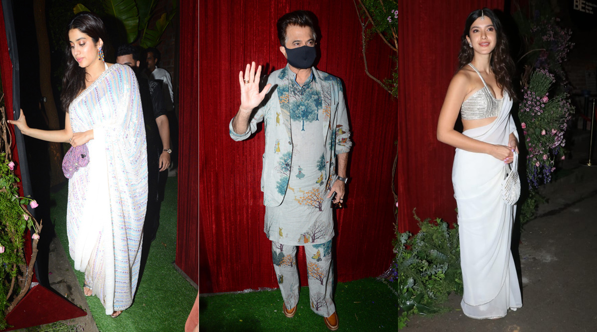 The Kapoor family arrived in style wearing dazzling outfits for Kunal-Arpita’s wedding bash