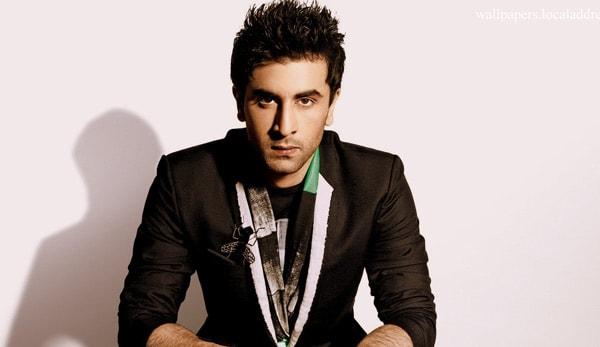 Ranbir Kapoor to move back to family bungalow with his parents