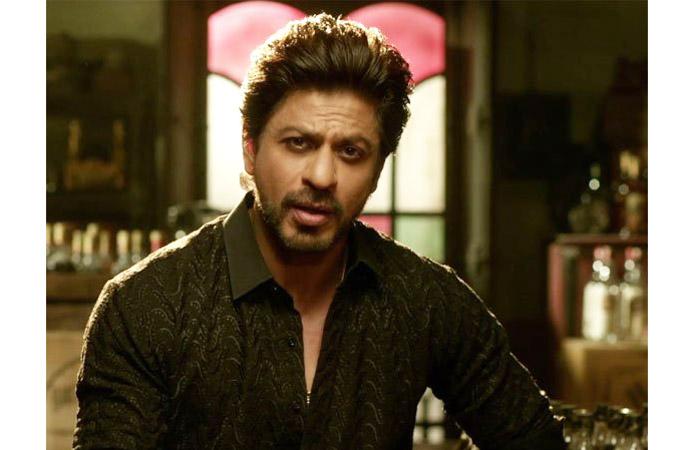 New Teaser Out: SRK Reveals The Trailer Release Date In His Raees Style! 