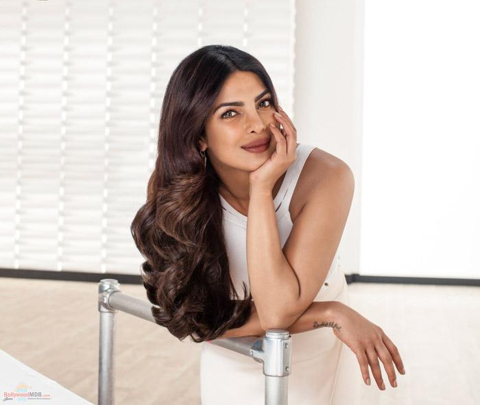 Priyanka Chopra to sign two Bollywood films by January!