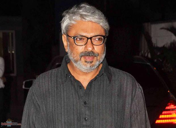 Bollywood supports Sanjay Leela Bhansali after the protests for Padmavati